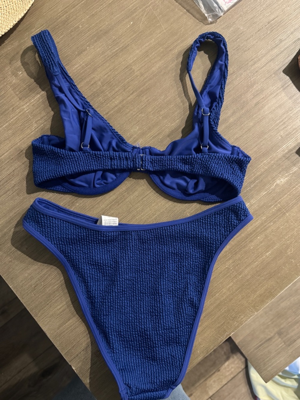 Abercrombie & Fitch High Apex Underwire Bikini Set SMALL - Picture 4 of 5